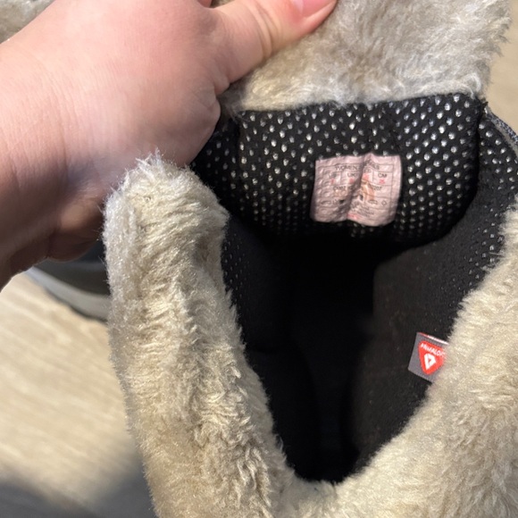 The North Face Women's Black and Gray Winter Boots - Picture 5 of 5